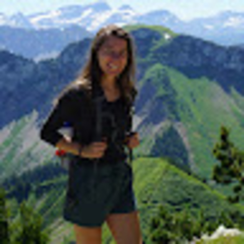 Meet your Posher, Lexi